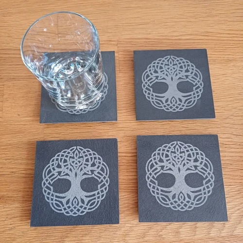 Sous verre en ardoise avec arbre de vie viking yggdrasil