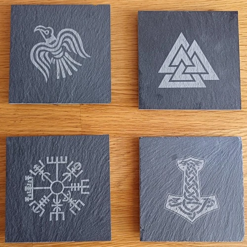 sous verre ardoise vikings mjolnir valknut corbeau vegvisir